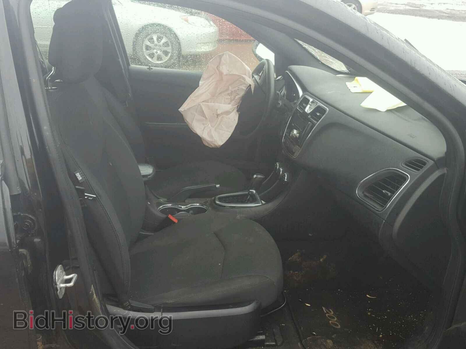 2012 CHRYSLER 200 - VIN: 1C3CCBAB2CN163132 - Фото 5