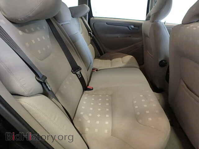 2005 VOLVO V70 - VIN: YV1SW612252462477 - Фото 6
