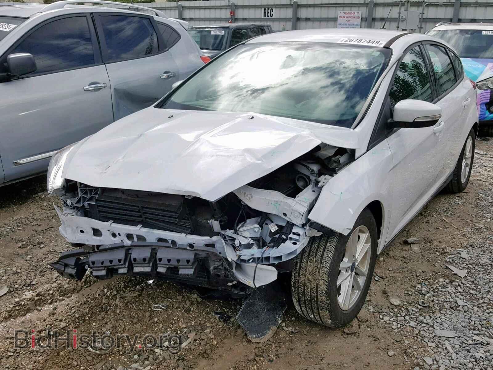 2016 FORD FOCUS SE - VIN: 1FADP3K29GL320428 - Фото 2
