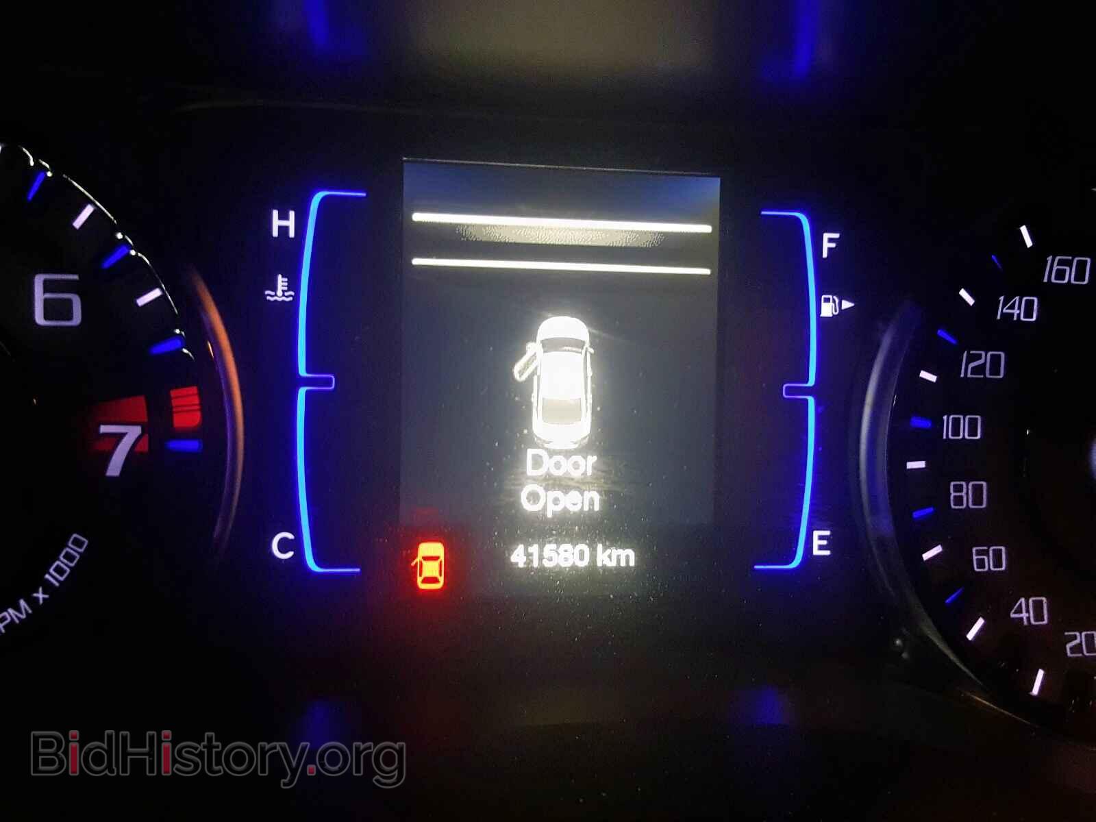 2016 CHRYSLER 200 - VIN: 1C3CCCDG1GN189403 - Photo 8
