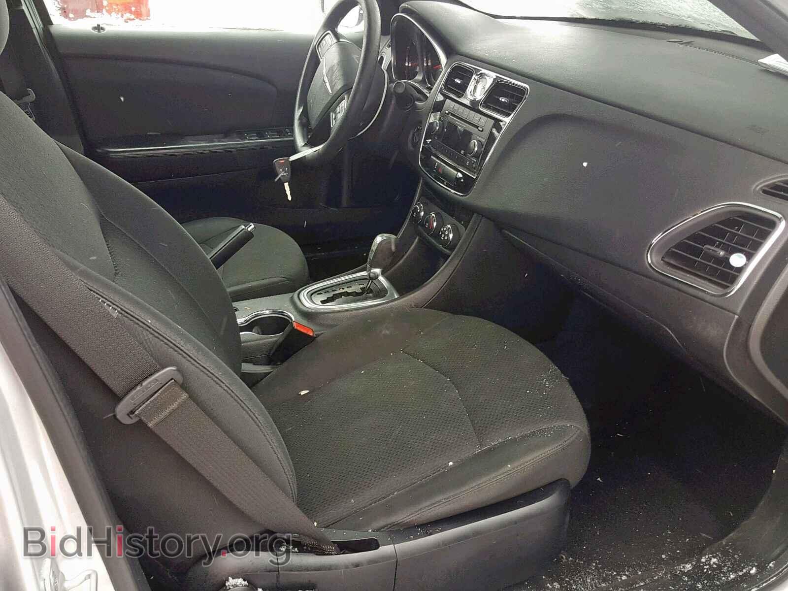 2012 CHRYSLER 200 - VIN: 1C3CCBAB5CN100610 - Photo 5