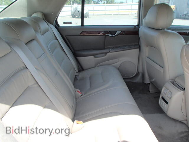 2002 CADILLAC DEVILLE - VIN: 1G6KD54Y42U247403 - Photo 6