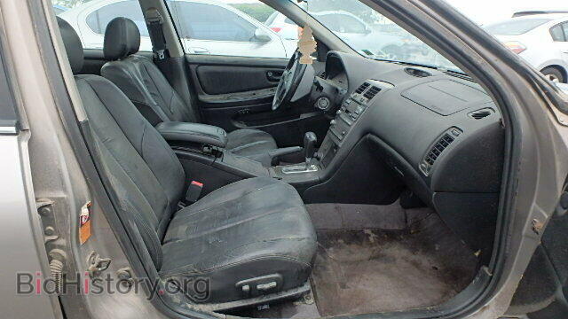 2000 NISSAN MAXIMA - VIN: JN1CA31AXYT028985 - Photo 5