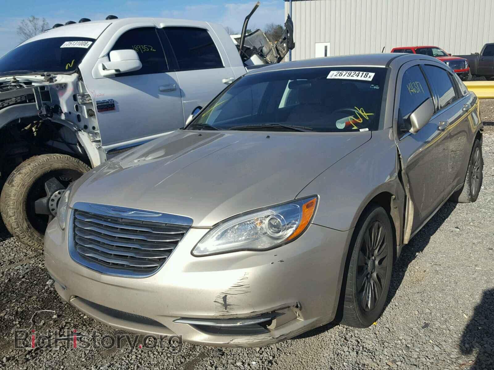 2014 CHRYSLER 200 - VIN: 1C3CCBAB4EN175866 - Фото 2
