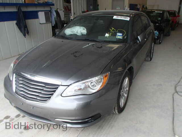 2013 CHRYSLER 200 - VIN: 1C3CCBAB4DN641634 - Фото 2