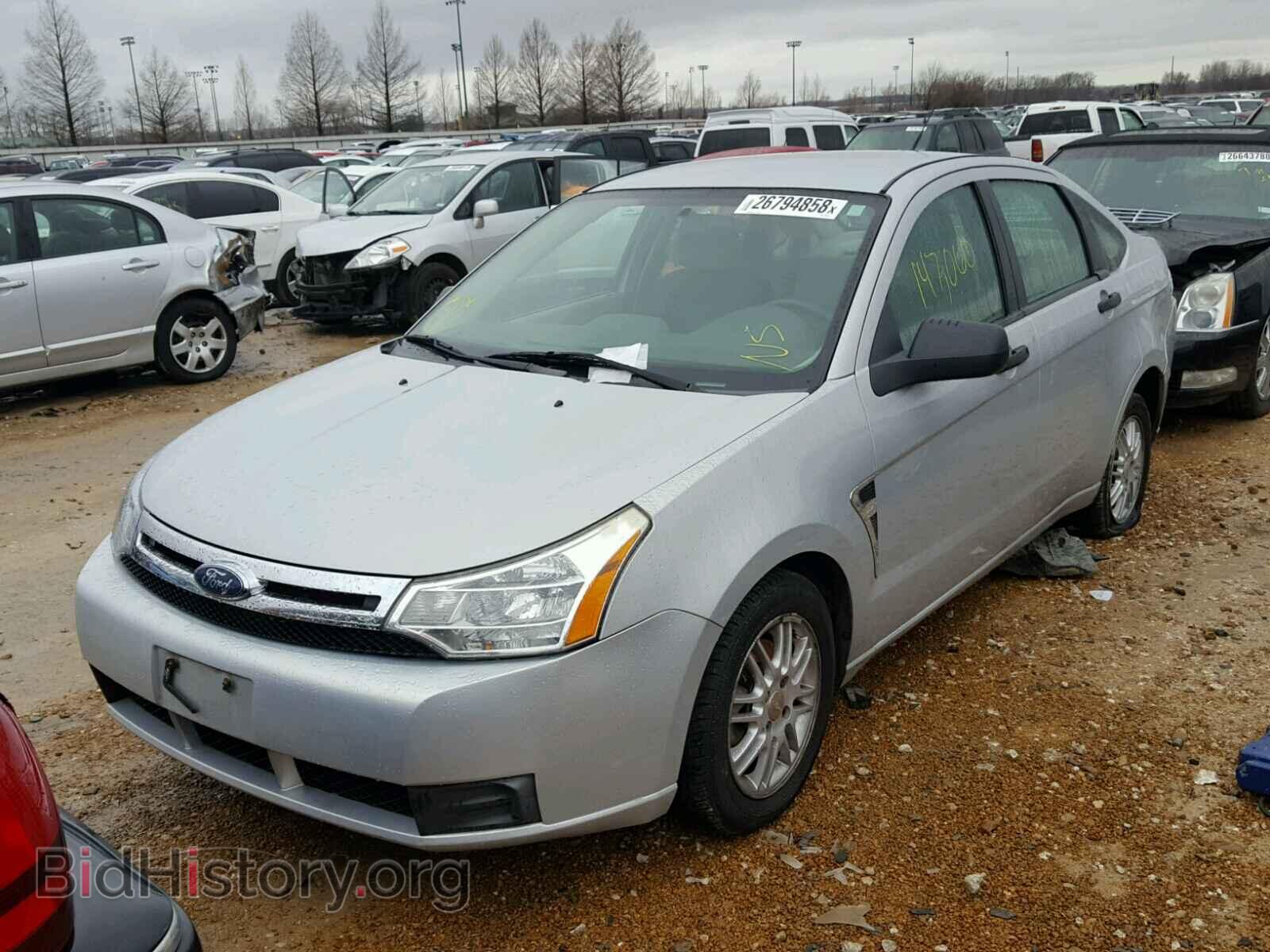 2008 FORD FOCUS - VIN: 1FAHP35N98W143855 - Фото 2