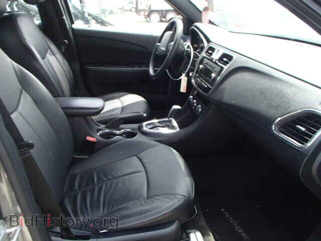 2012 CHRYSLER 200 - VIN: 1C3CCBAB0CN208343 - Фото 5