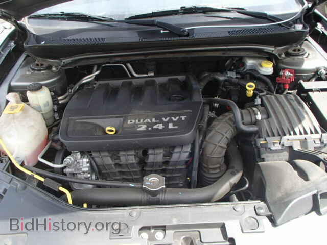 2012 CHRYSLER 200 - VIN: 1C3CCBAB0CN208343 - Фото 7