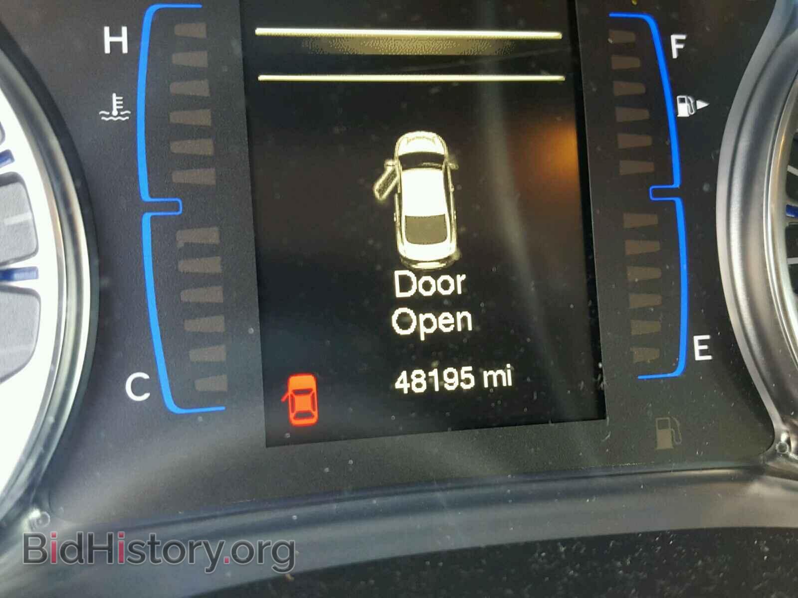 2016 CHRYSLER 200 - VIN: 1C3CCCAB6GN140934 - Фото 8