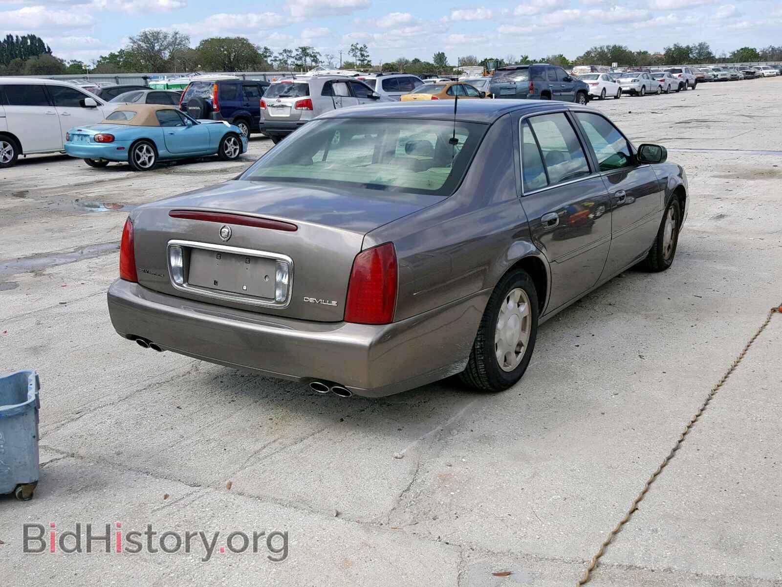 2001 CADILLAC DEVILLE - VIN: 1G6KD54Y61U112082 - Photo 4