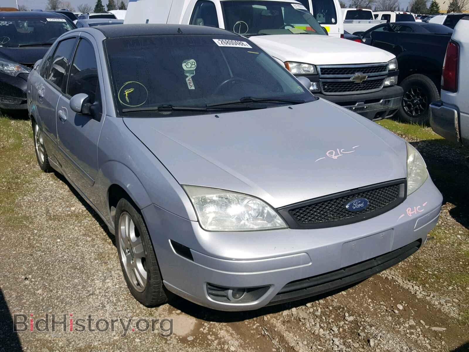 Photo 1FAFP38Z35W202478 - FORD FOCUS 2005