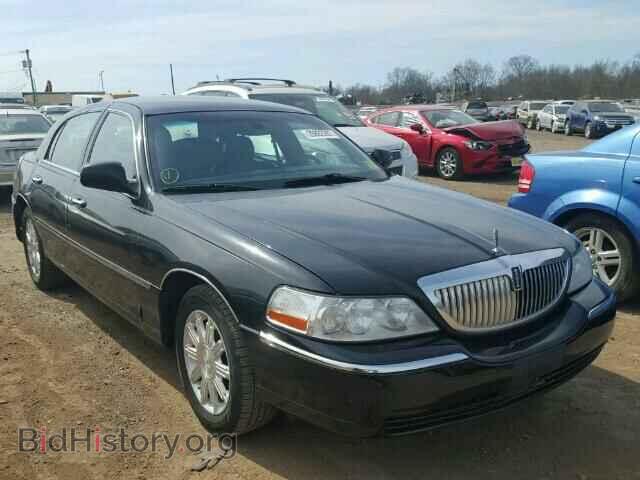 Photo 2LNHM82V29X614749 - LINCOLN TOWNCAR 2009