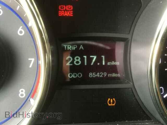 2012 Hyundai SONATA (VIN 5NPEC4AB4CH354194) — фото 8 из 10