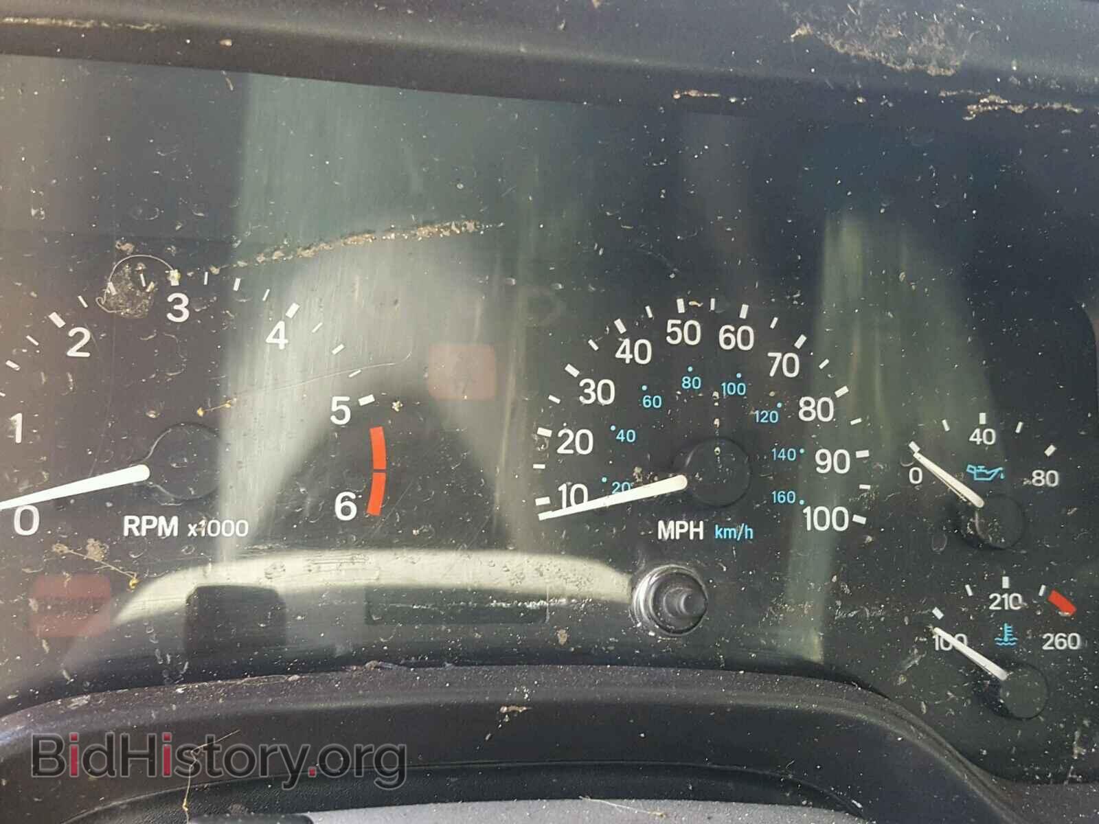 2000 JEEP WRANGLER - VIN: 1J4FA29P4YP767916 - Фото 8