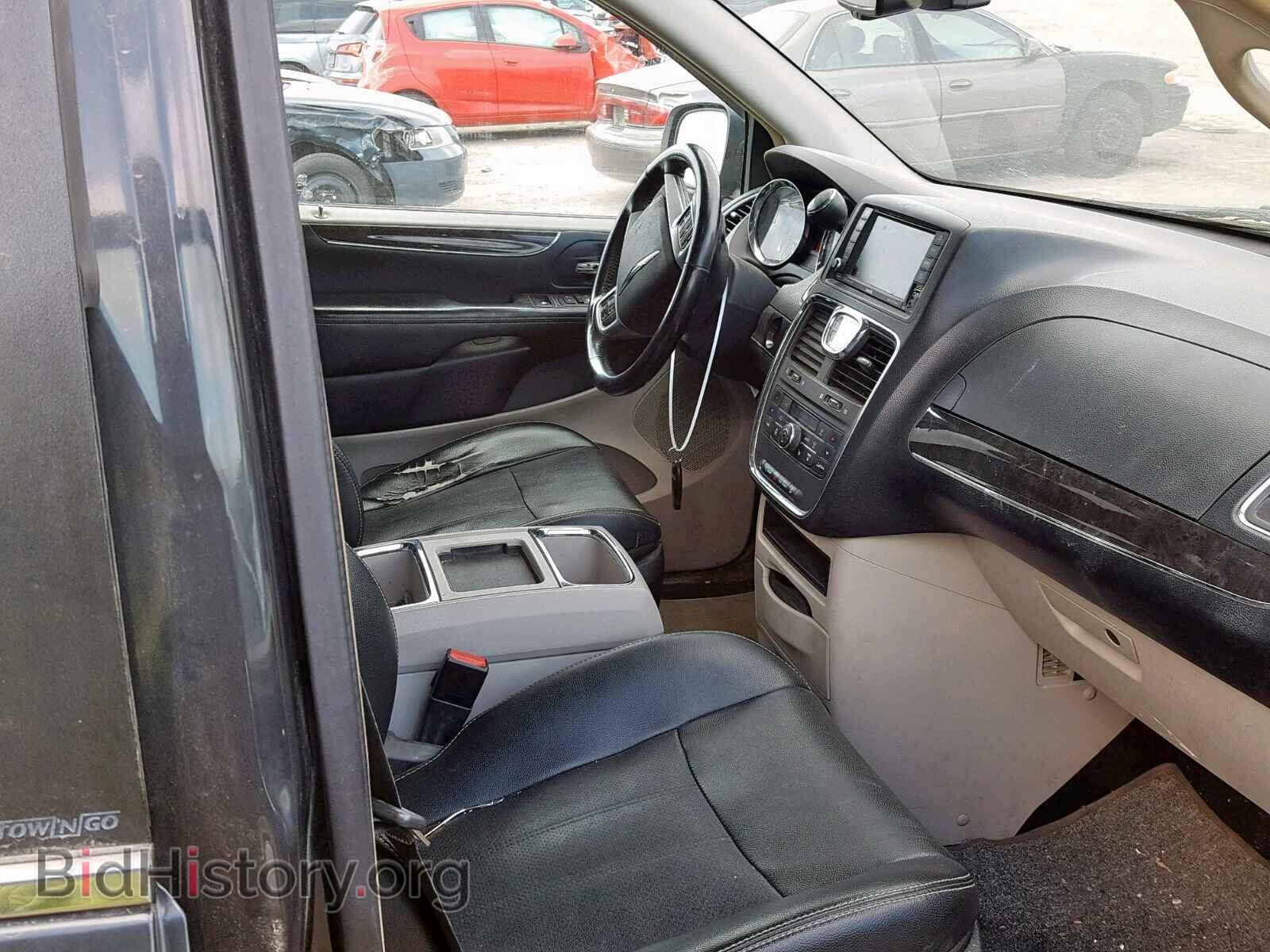 2011 CHRYSLER TOWN & COU - VIN: 2A4RR8DG9BR802021 - Фото 5