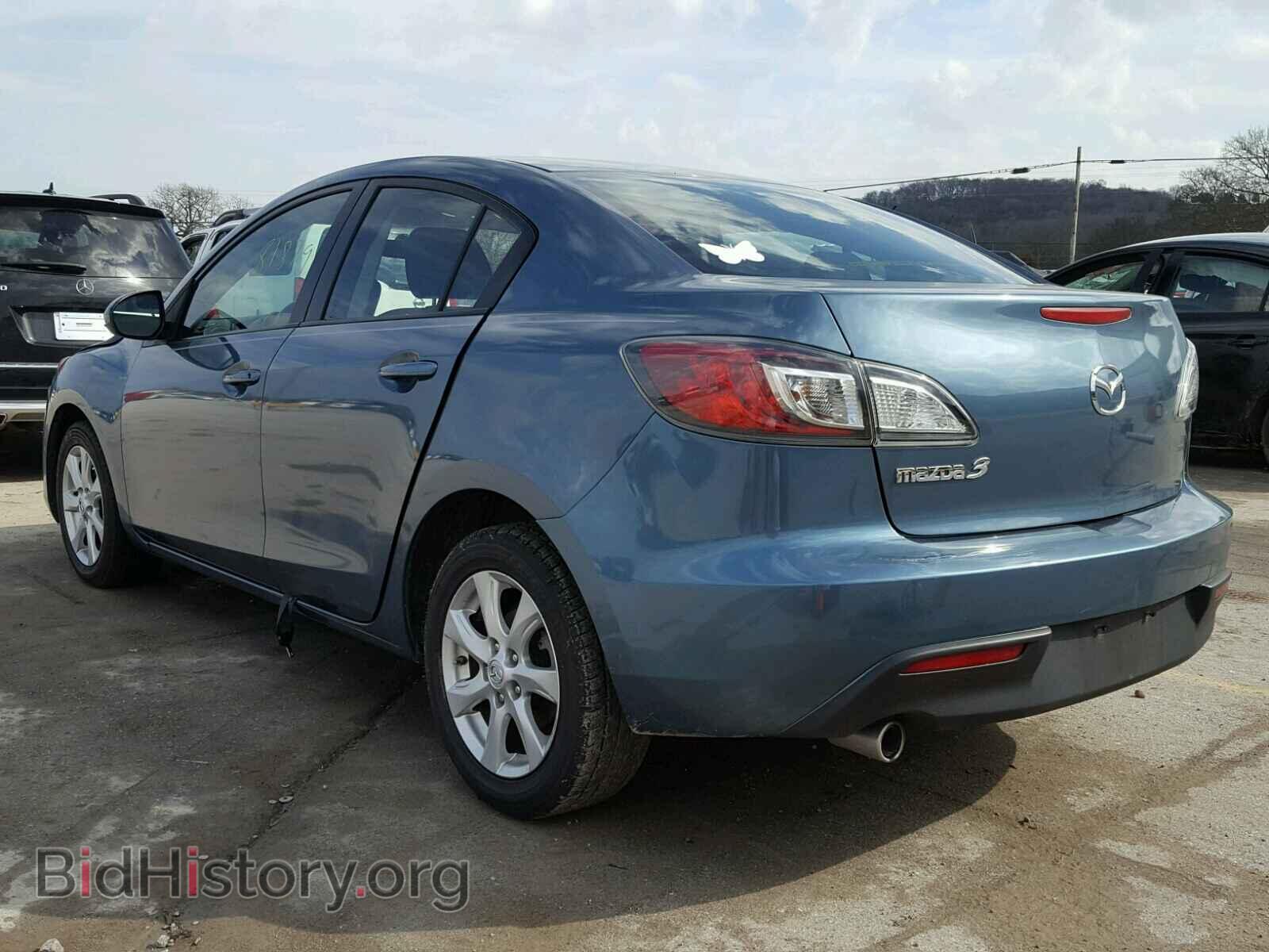 2011 MAZDA 3 - VIN: JM1BL1VF9B1371576 - Фото 3