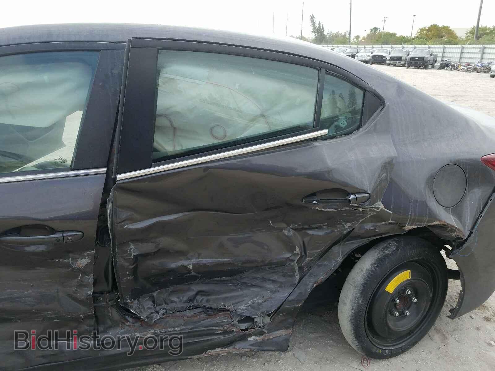 2017 MAZDA 3 - VIN: 3MZBN1V70HM129206 - Фото 9