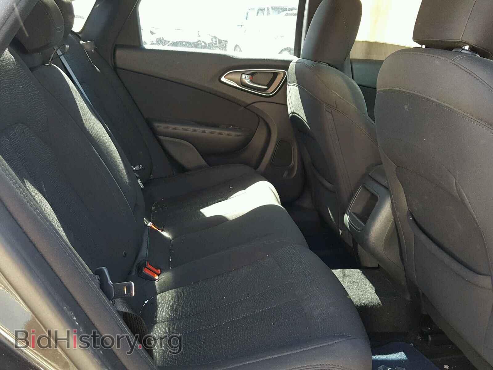 2016 CHRYSLER 200 - VIN: 1C3CCCAB3GN174040 - Фото 6