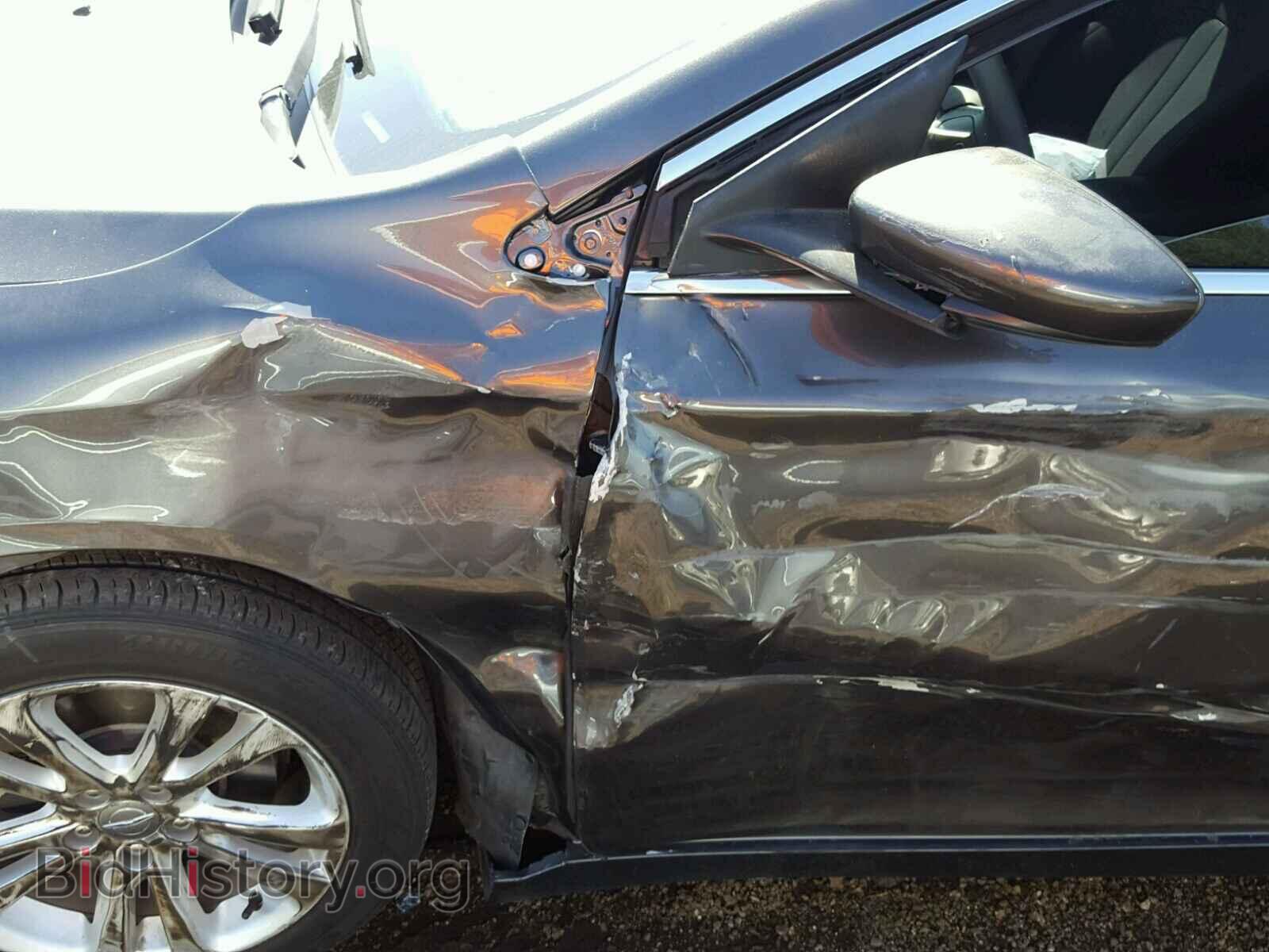 2016 CHRYSLER 200 - VIN: 1C3CCCAB3GN174040 - Фото 9