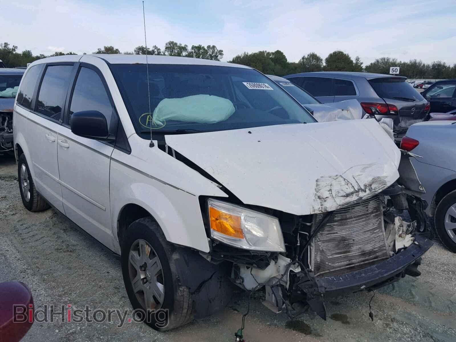Photo 2D4RN4DE7AR179265 - DODGE CARAVAN 2010