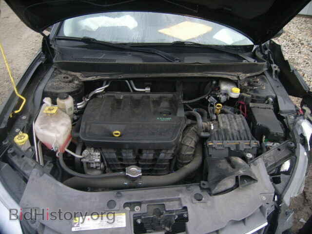 2010 CHRYSLER SEBRING - VIN: 1C3CC5FB5AN236792 - Фото 7