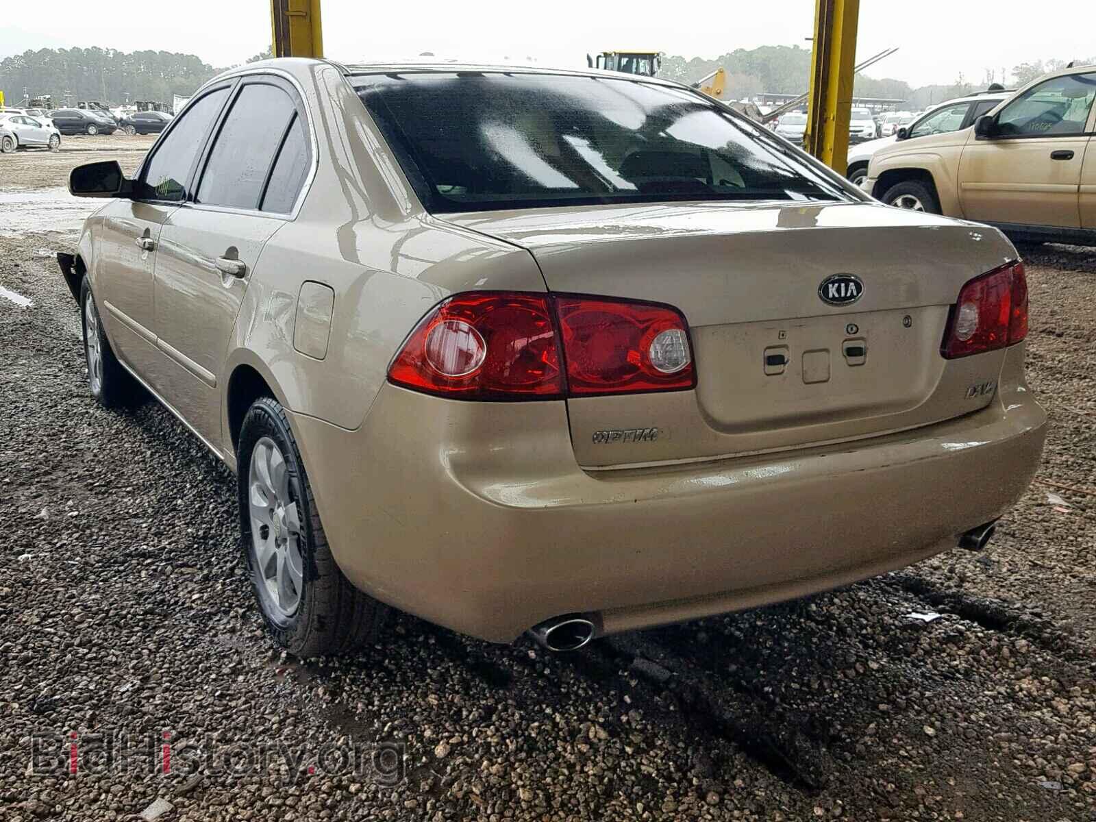 2007 KIA OPTIMA - VIN: KNAGE124775100421 - Фото 3