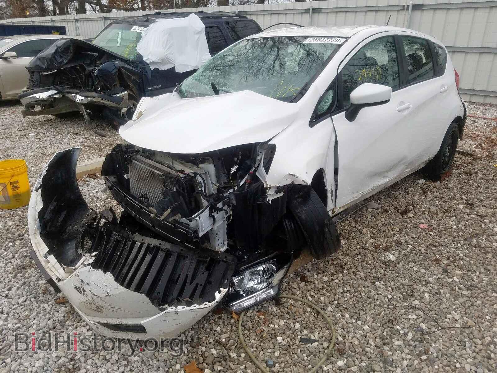 2017 NISSAN VERSA - VIN: 3N1CE2CP9HL379911 - Фото 2