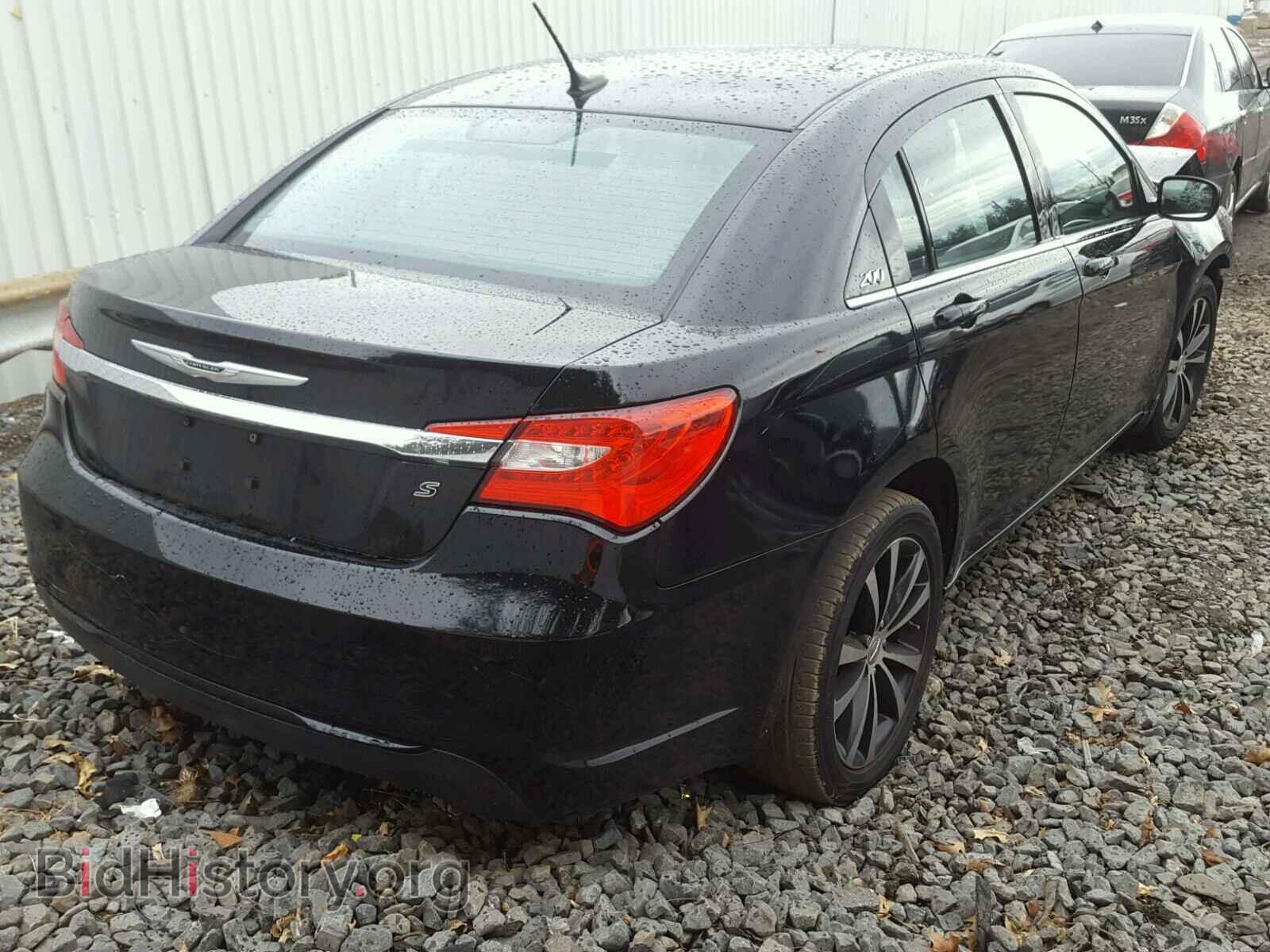 2011 CHRYSLER 200 - VIN: 1C3BC8FG5BN600977 - Фото 4