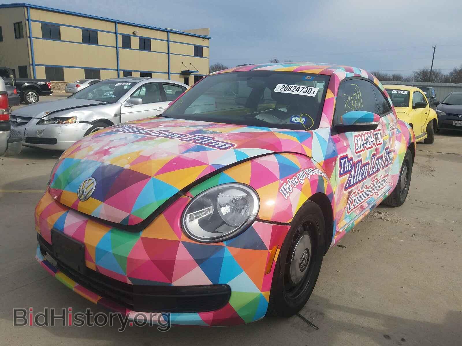 2012 VOLKSWAGEN BEETLE - VIN: 3VWJX7AT8CM649111 - Фото 2