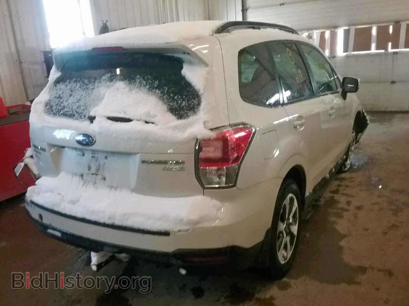 2017 SUBARU FORESTER - VIN: JF2SJAEC0HH596532 - Фото 4