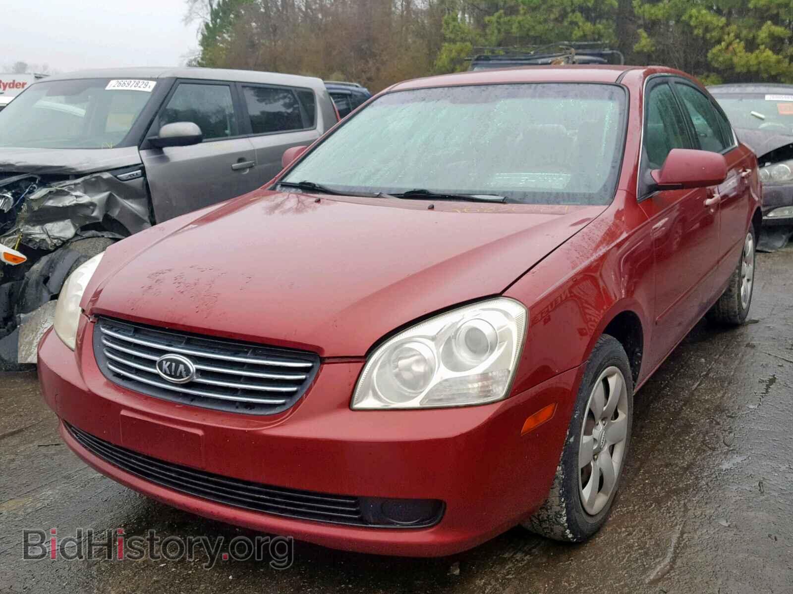 2007 KIA OPTIMA - VIN: KNAGE123975107555 - Фото 2