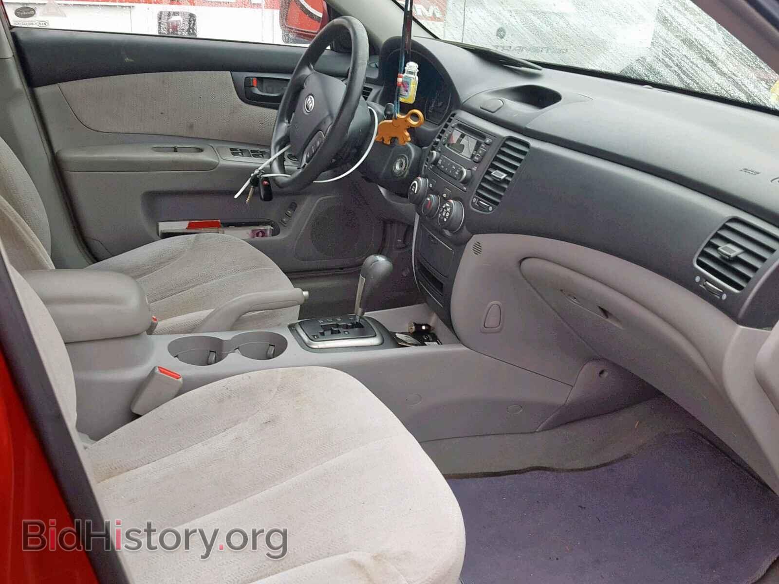 2007 KIA OPTIMA - VIN: KNAGE123975107555 - Фото 5