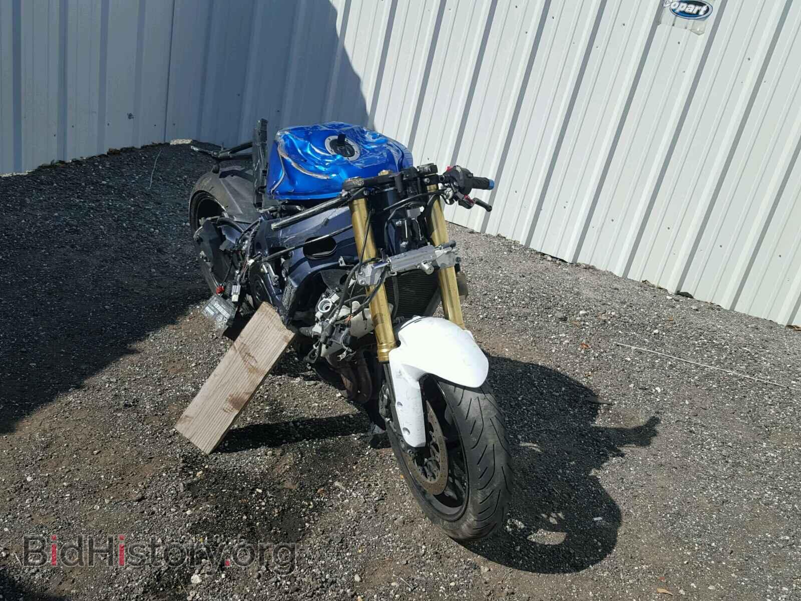 Фотография JS1GR7MA1B2101808 - SUZUKI GSX750 2011