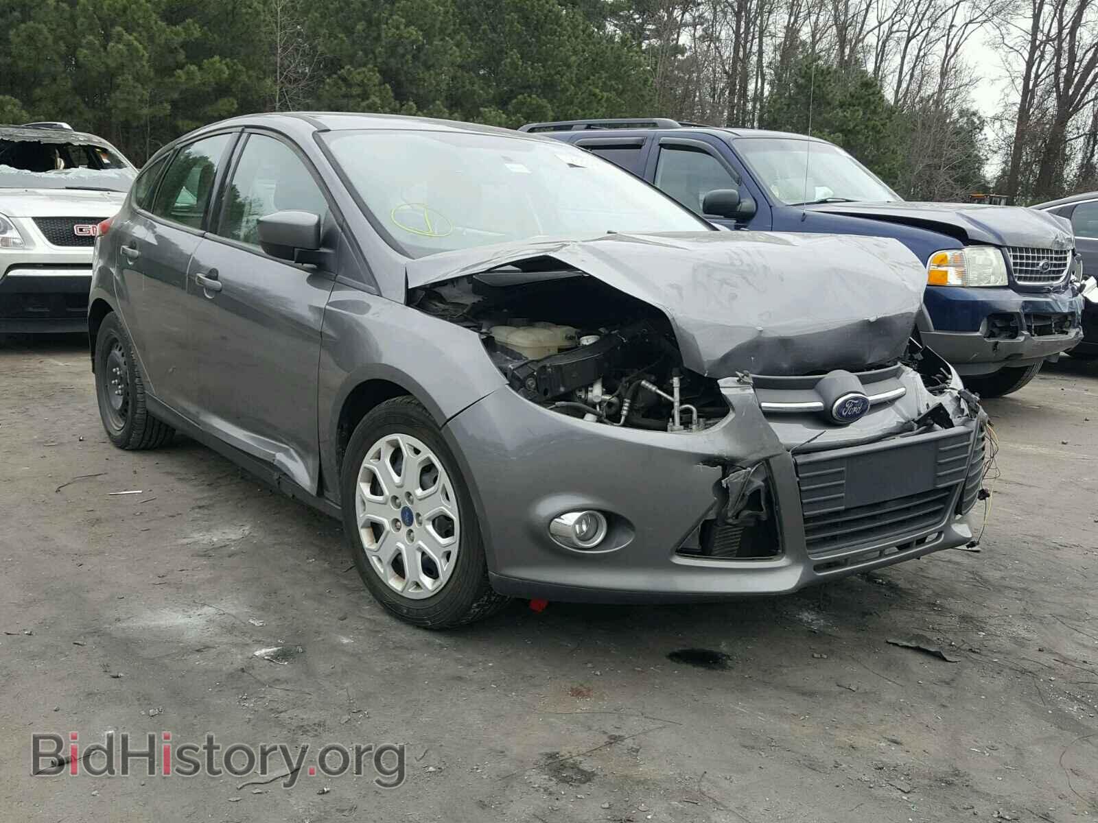 Photo 1FAHP3K24CL113554 - FORD FOCUS 2012