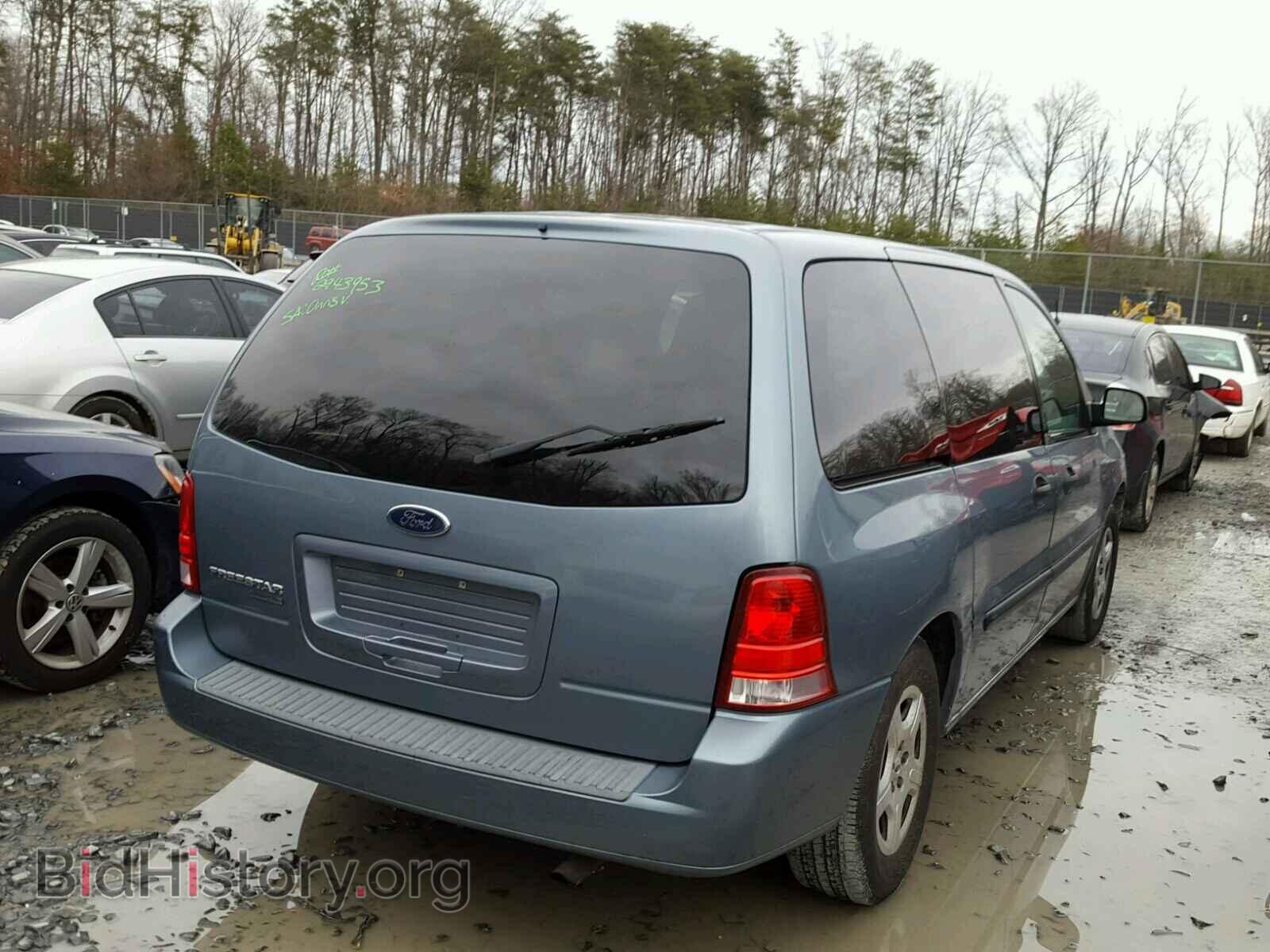 2005 FORD FREESTAR - VIN: 2FMDA50605BA34165 - Фото 4