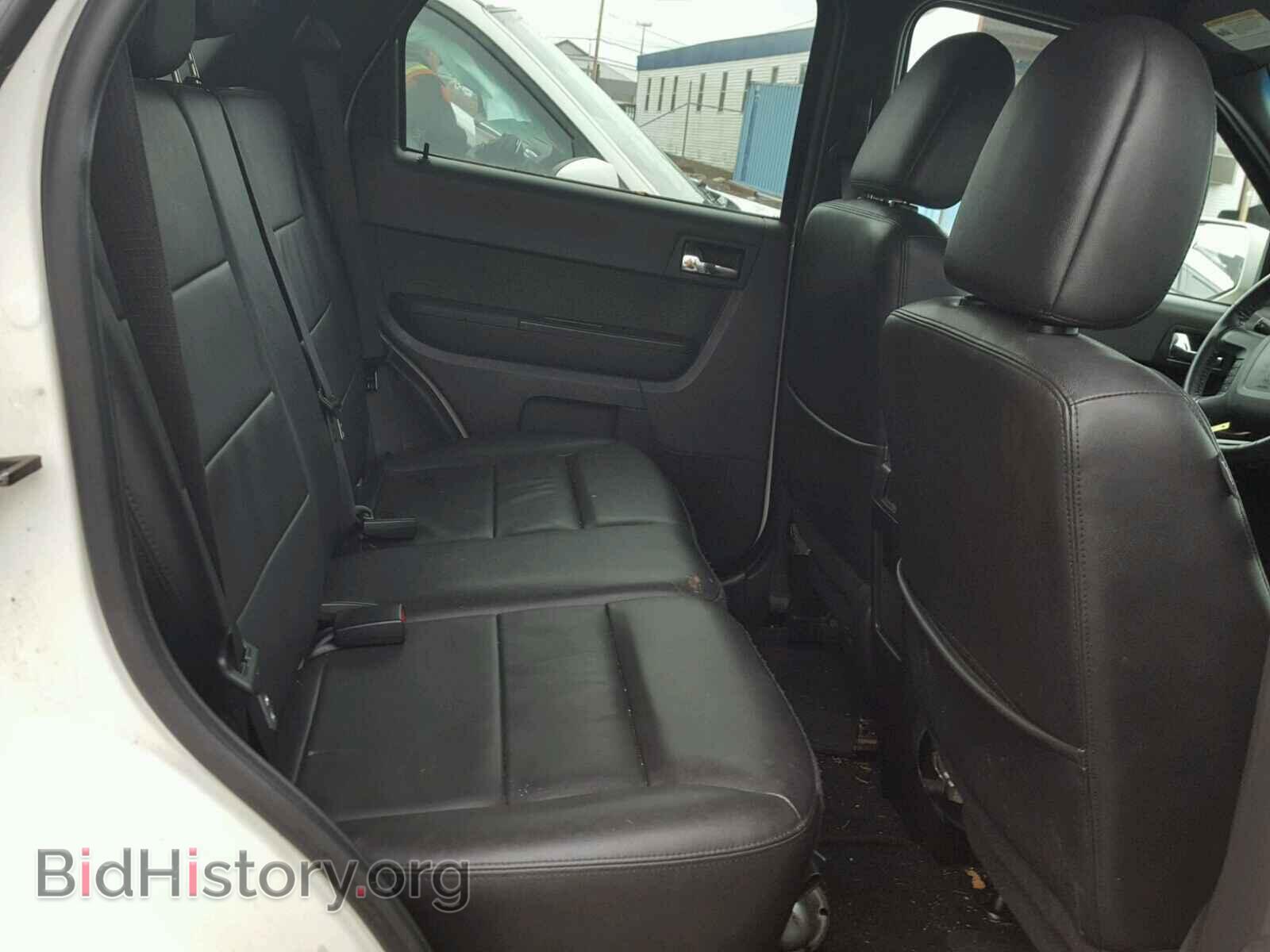 2011 FORD ESCAPE - VIN: 1FMCU9E79BKB28560 - Photo 6