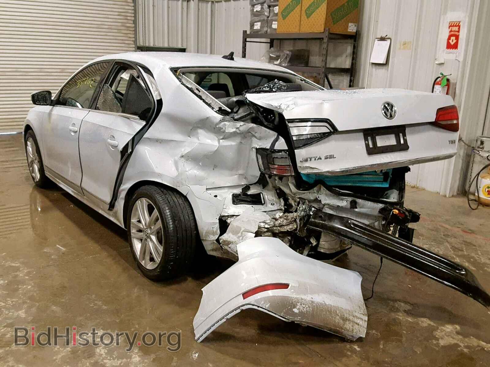 2017 VOLKSWAGEN JETTA - VIN: 3VWL17AJ9HM341784 - Фото 3