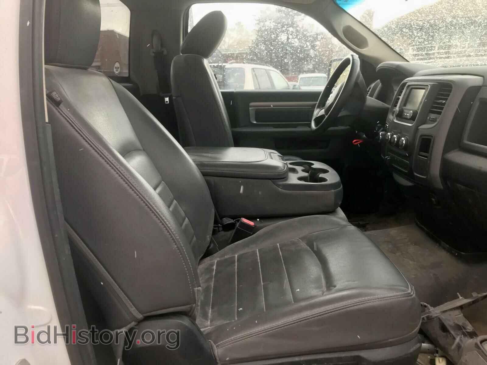 2014 RAM 1500 ST - VIN: 3C6JR6DG3EG121703 - Фото 5
