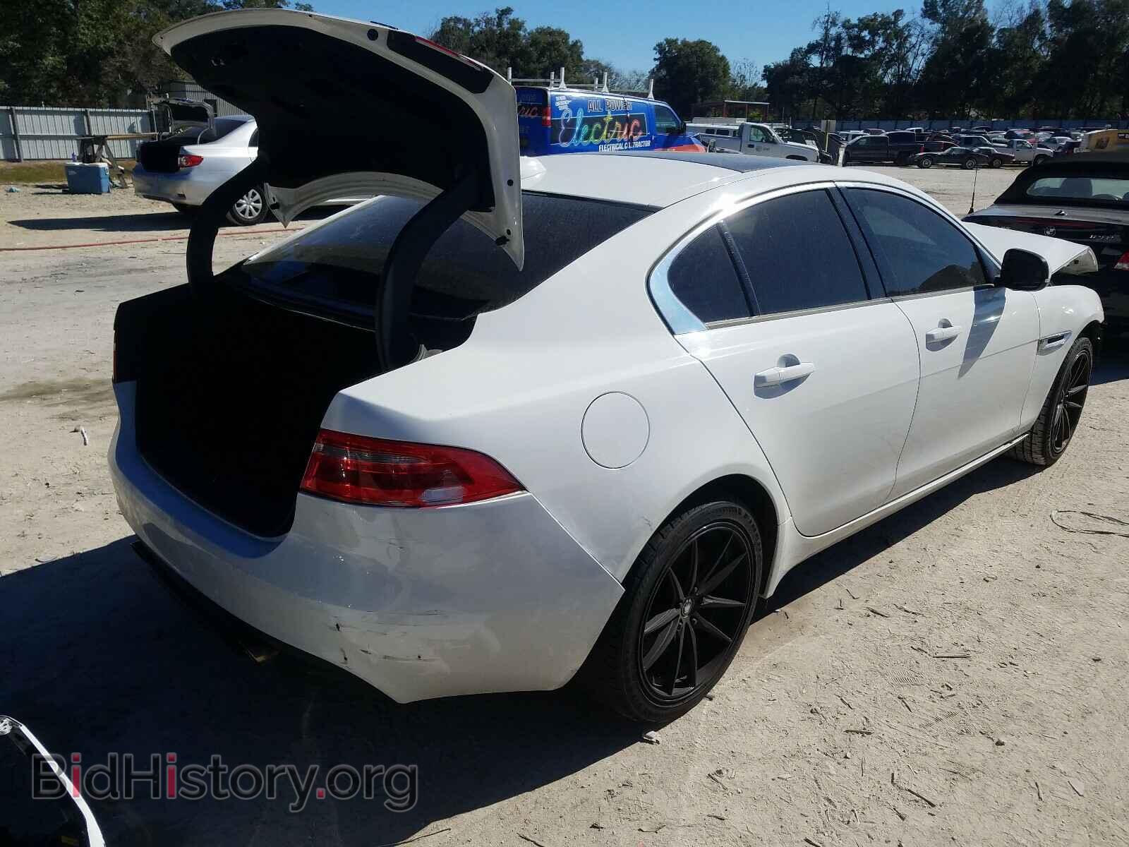 2018 JAGUAR XE - VIN: SAJAR4FX4JCP27262 - Фото 4