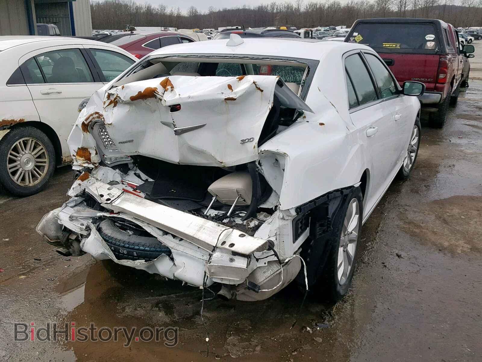 2017 CHRYSLER 300 - VIN: 2C3CCARG8HH655657 - Фото 4