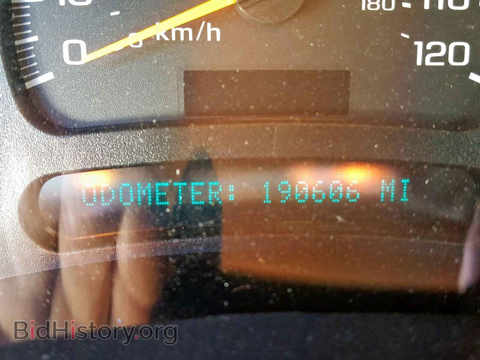 2005 CHEVROLET SILVERADO - VIN: 2GCEC19V651301076 - Фото 8