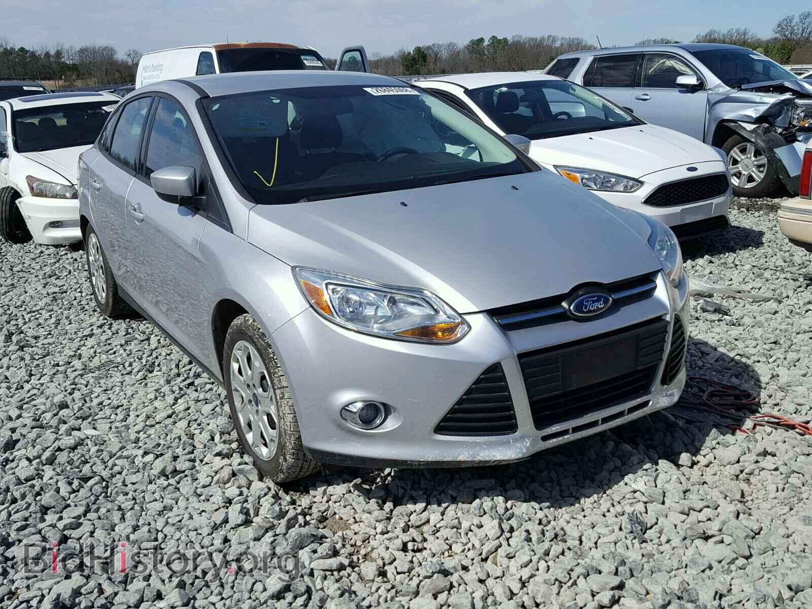 Photo 1FAHP3F28CL443112 - FORD FOCUS 2012