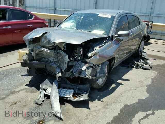 2012 CHRYSLER 200 - VIN: 1C3CCBAB0CN228947 - Фото 2