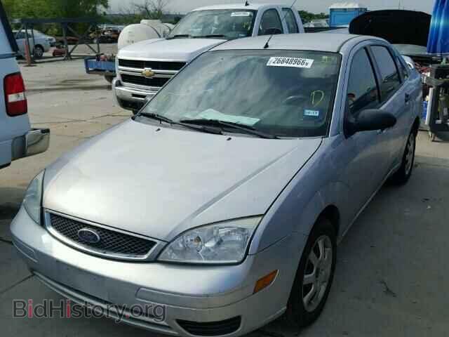 2005 FORD FOCUS - VIN: 1GAFP34N35W233944 - Фото 2