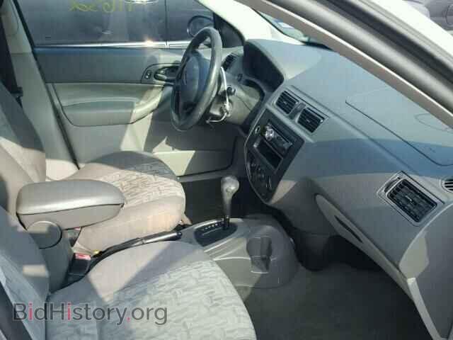 2005 FORD FOCUS - VIN: 1GAFP34N35W233944 - Фото 5