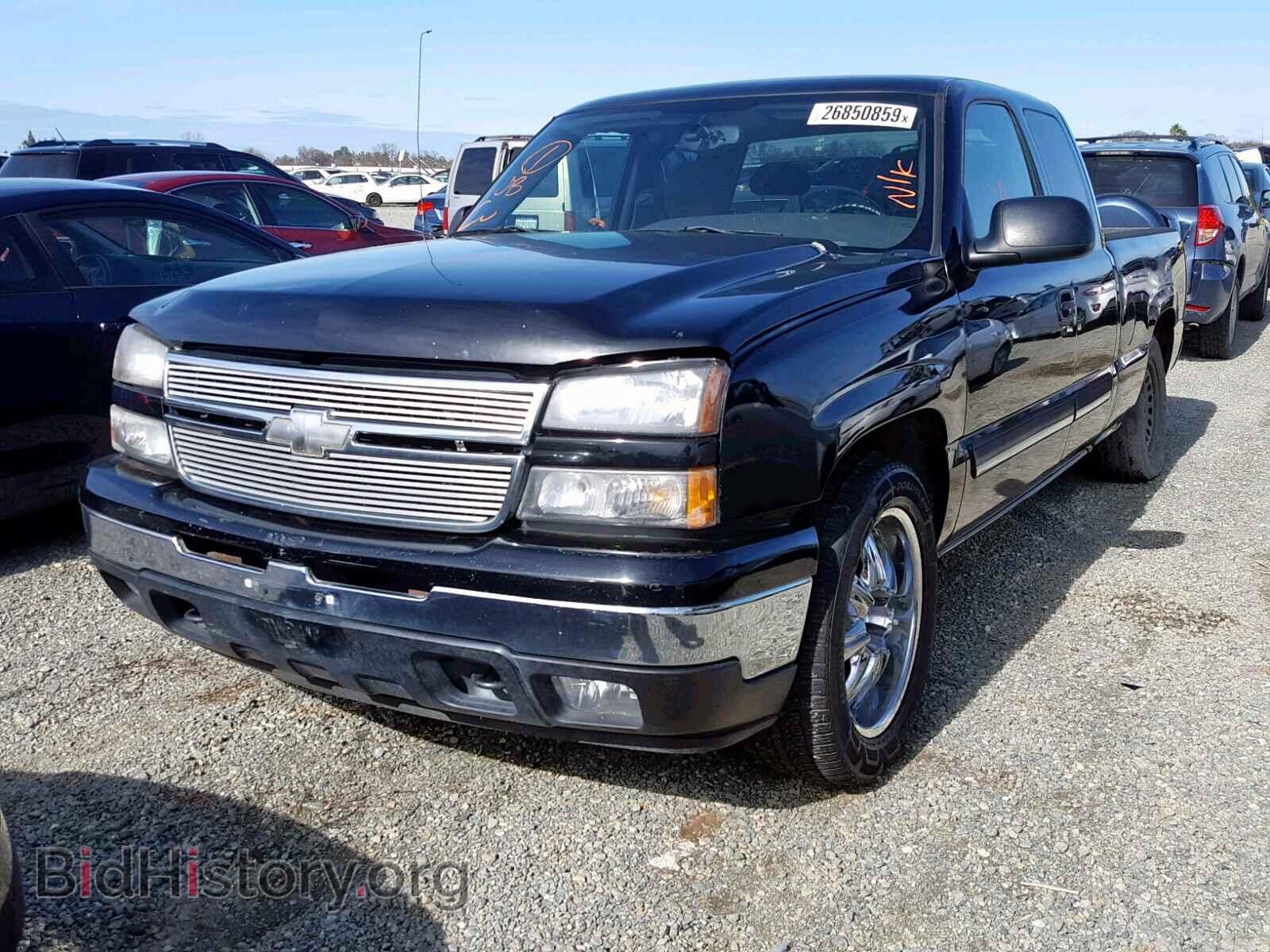 2006 CHEVROLET SILVERADO - VIN: 1GCEC19V36Z200666 - Фото 2