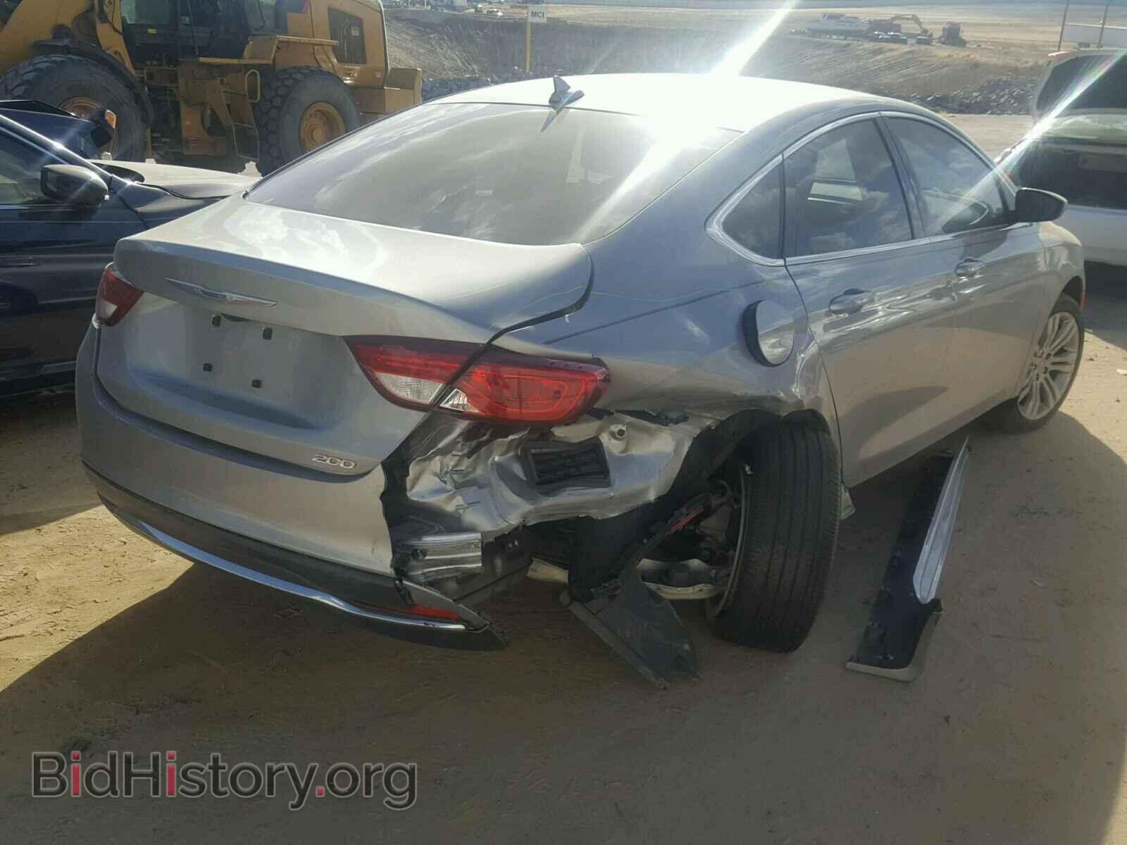 2015 CHRYSLER 200 - VIN: 1C3CCCAB7FN672885 - Photo 4