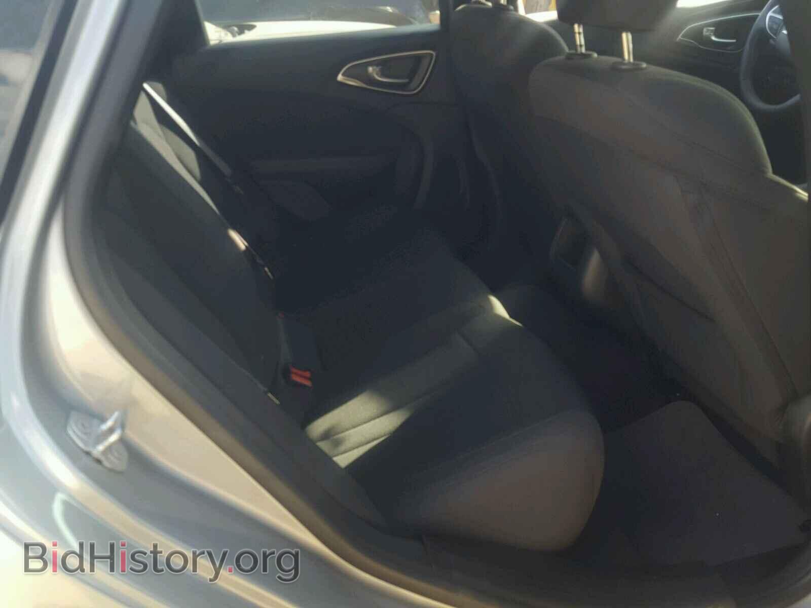2015 CHRYSLER 200 - VIN: 1C3CCCAB7FN672885 - Photo 6