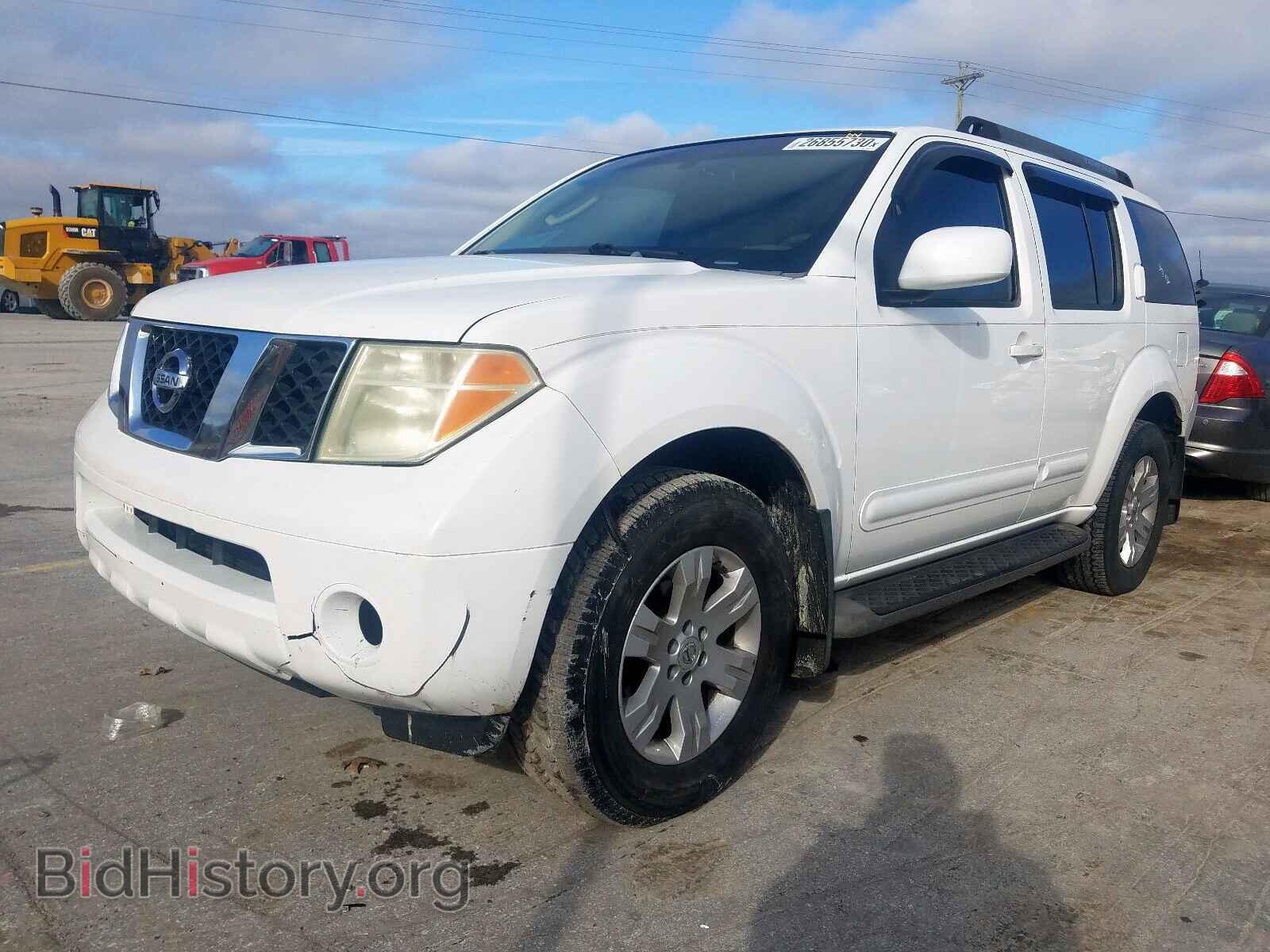 2005 NISSAN PATHFINDER - VIN: 5N1AR18W15C720322 - Фото 2