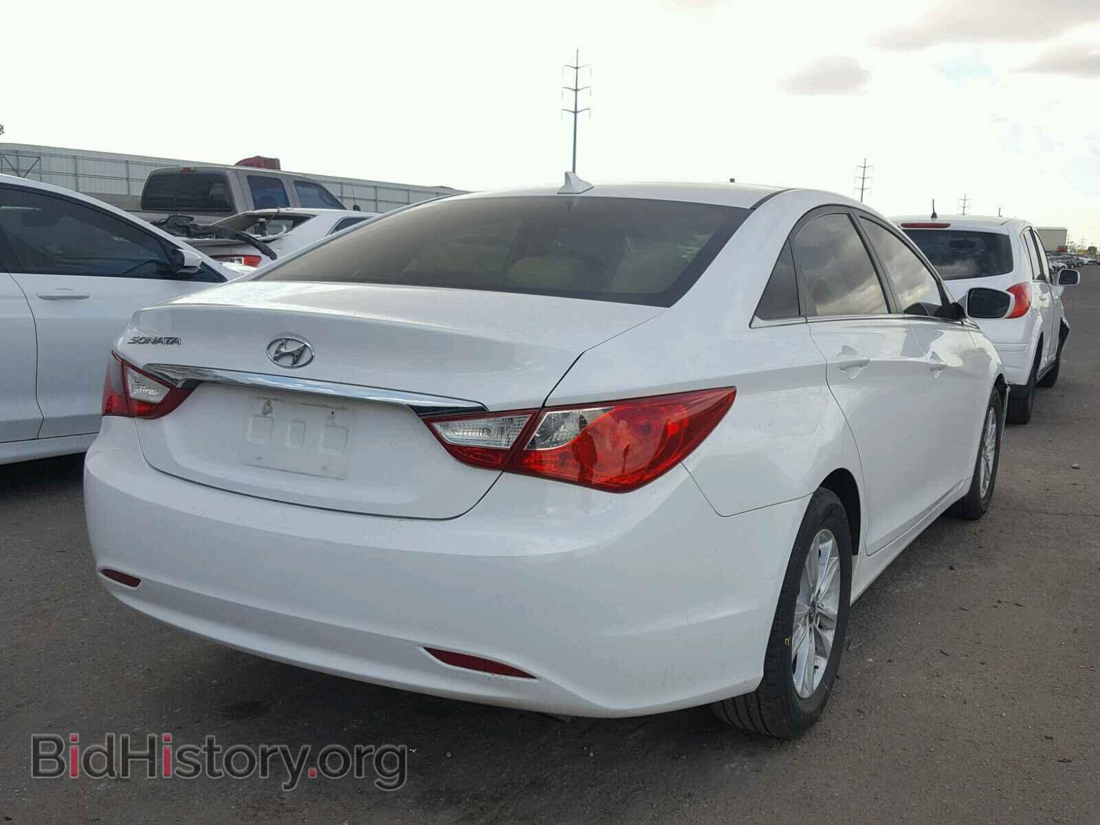 2012 Hyundai SONATA (VIN 5NPEB4AC4CH366468) — фото 4 из 10